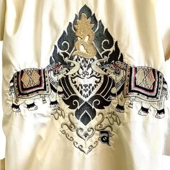 Vintage Bogner heavily embroidered Elephant Design white ski jacket 4 - Picture 6 of 14